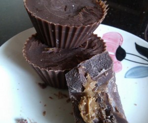 Healthy, Allergen Free Raw Mock Peanut Butter Cups